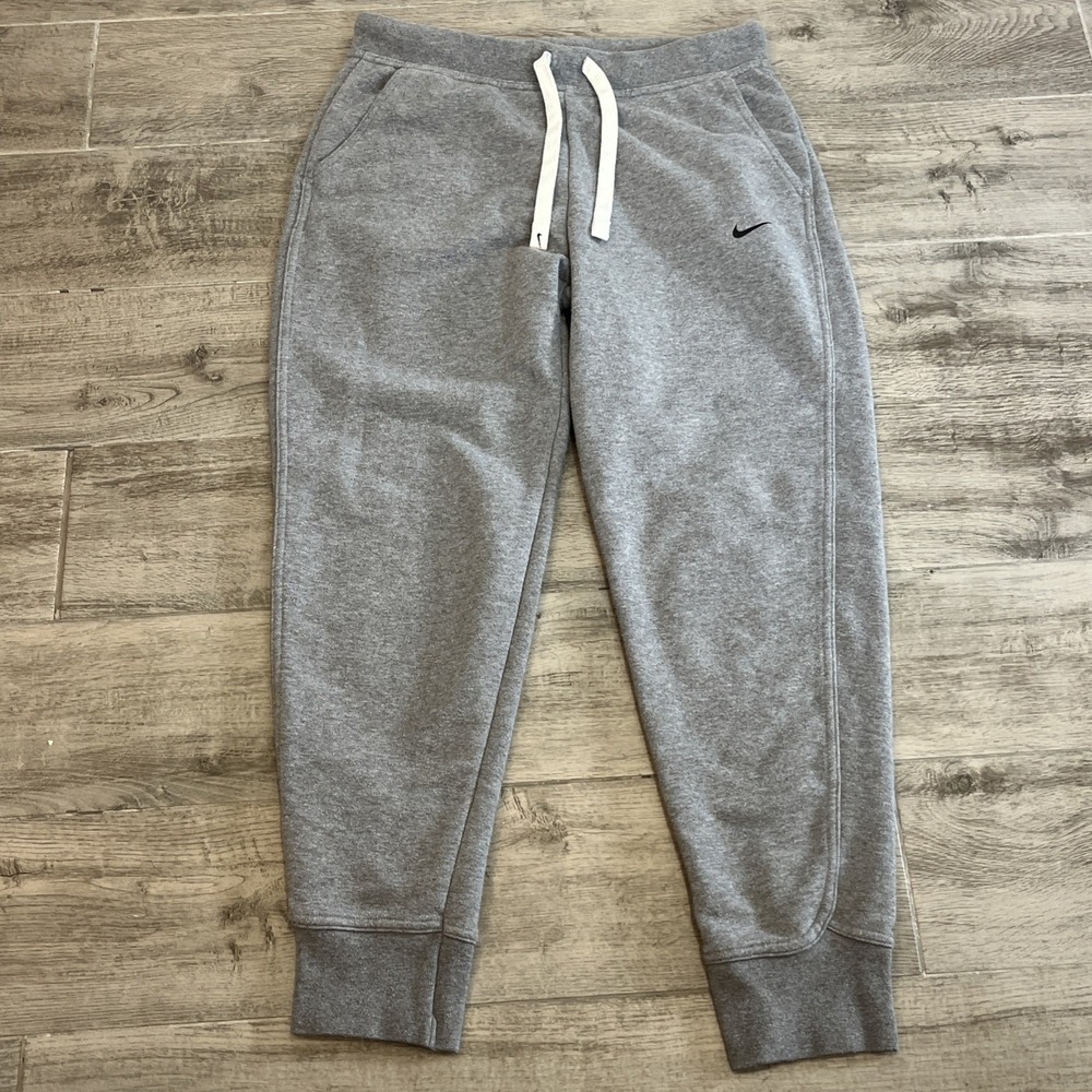 Nike DRi-Fit Women's Get Fit Jogger / Sweatpants CU5495-091 Grey Size Small